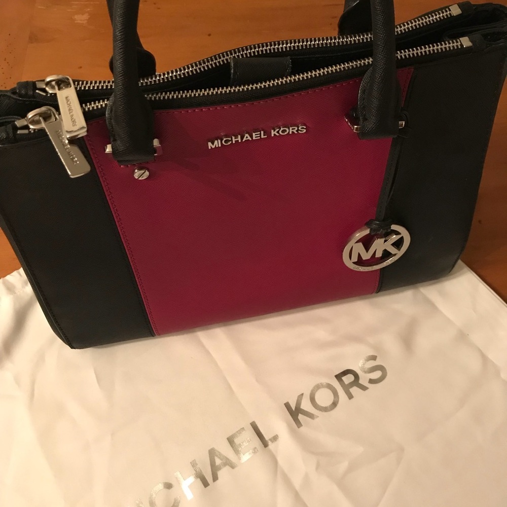 Michael Kors Bicolor Sutton Saffiano - Picture 6 of 8
